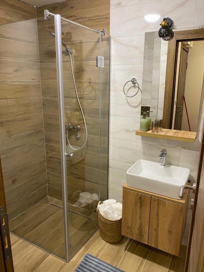 Apartman Iva Borovi * Divcibare
